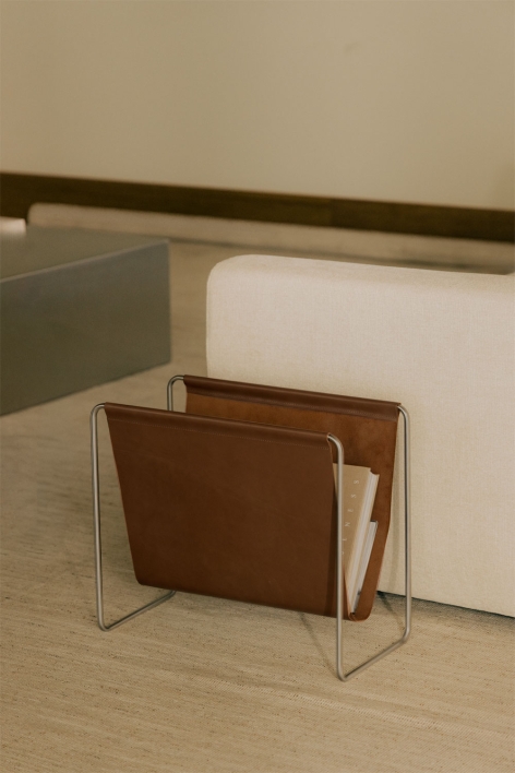Dravena floor magazine rack in leather and stainless steel