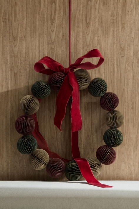 Decorative Christmas wreath Ø30 cm in Leino paper