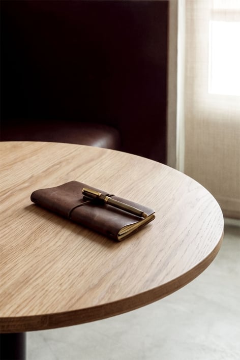 Round bar table in MDF Xiren
