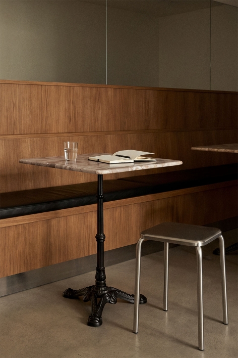 Square bar table in Azteca natural stone