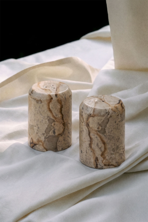 Qavouri natural stone salt and pepper shaker - Beige Marble Panther