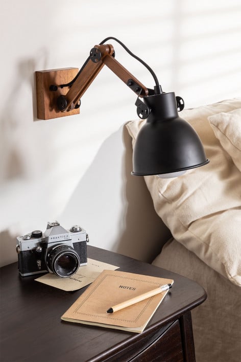 Extendable Wall Sconce Ugarte