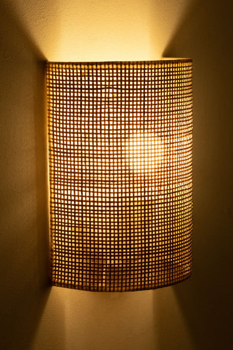 Landelijke wandlamp hout, Karijn