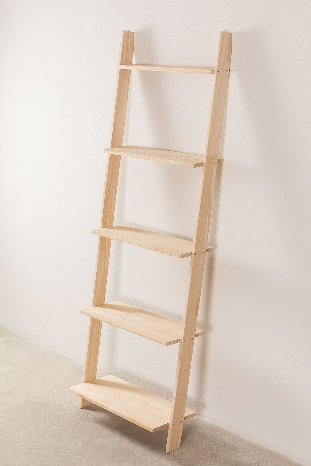 Wooden Shelves Korvil , gallery image 3