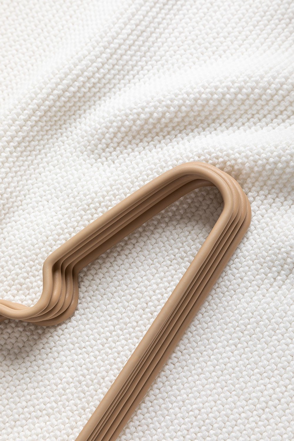 Set of 6 Clothes Hangers, gallery image 4