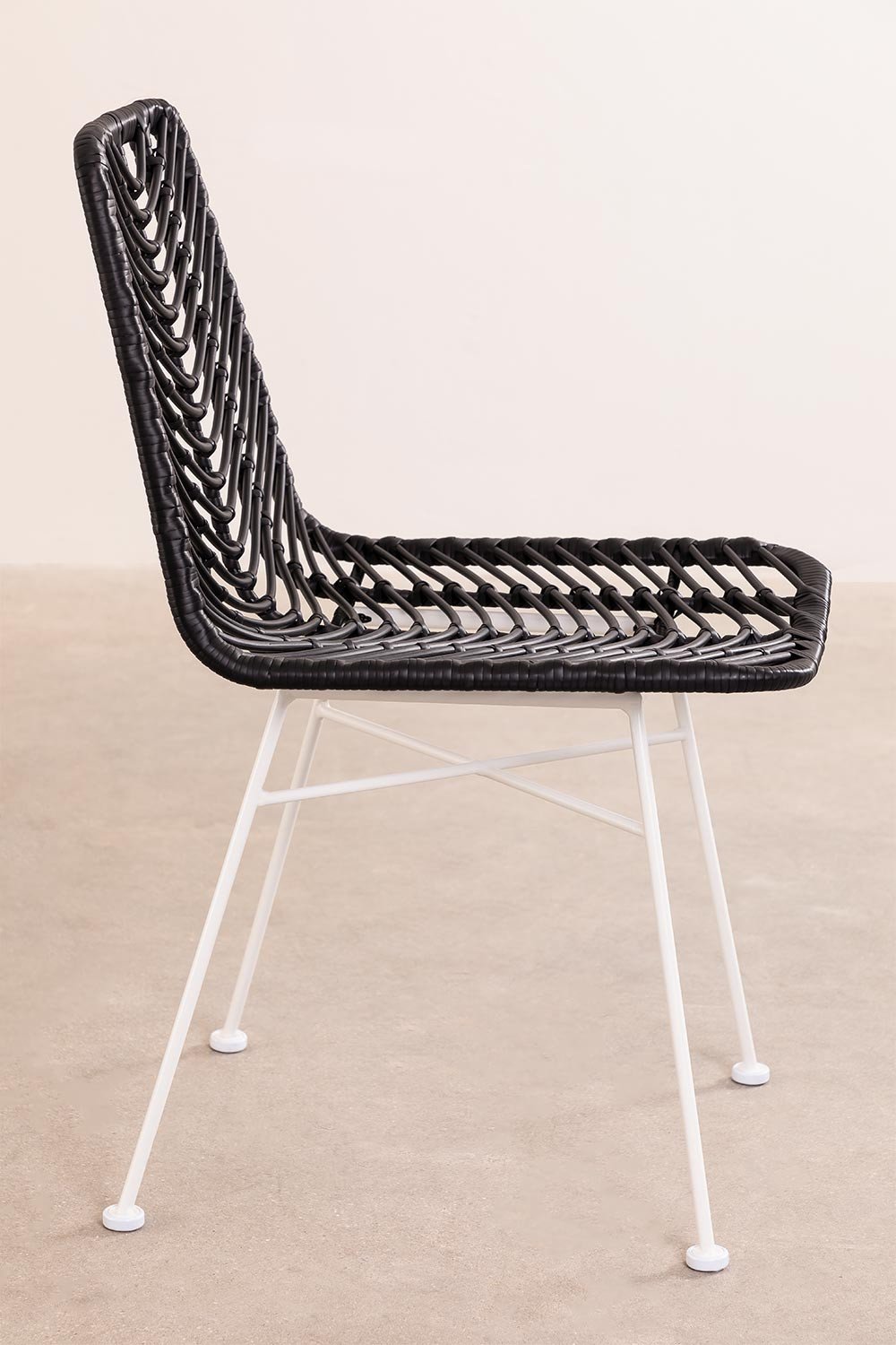 Gouda Colors synthetic rattan dining chair, gallery image 3