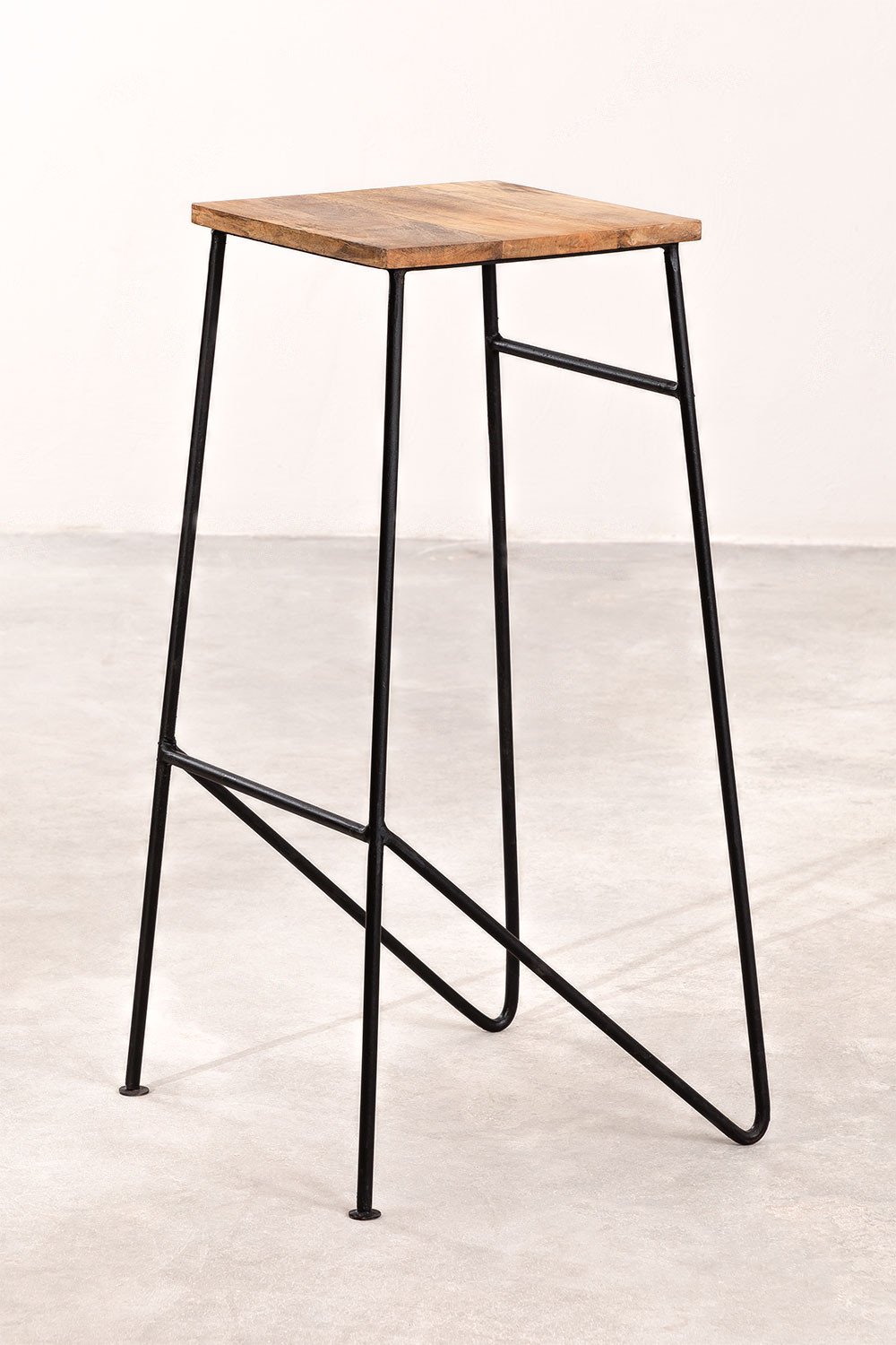 Strox high metal stool, gallery image 2