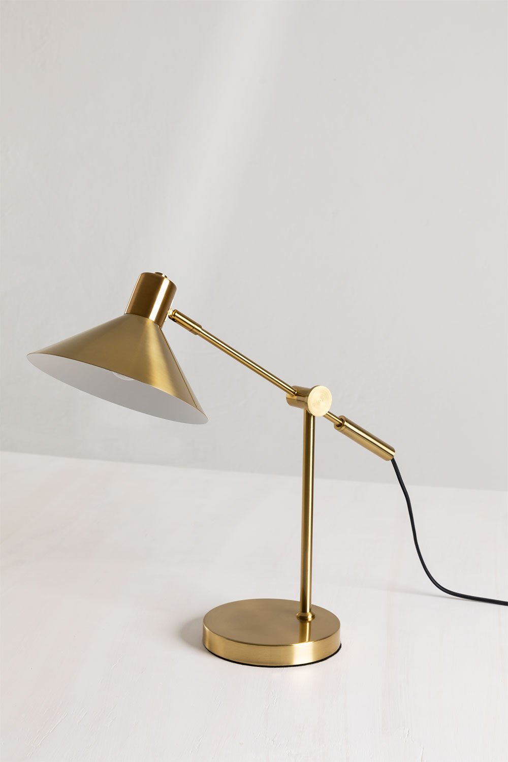 Directional and metallized table lamp in iron Clayt, gallery image 9