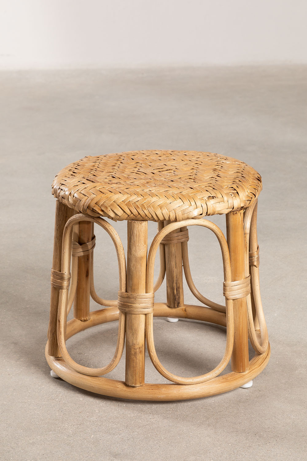 Low Rattan Stool Yarom SKLUM
