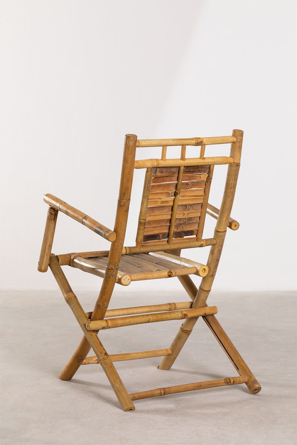 Folding Dining Chair with Armrests in Yakku Bamboo SKLUM