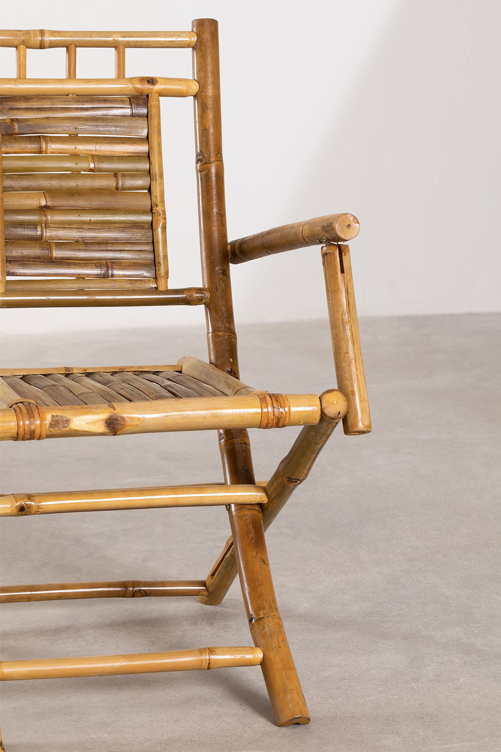 Folding Dining Chair with Armrests in Yakku Bamboo SKLUM