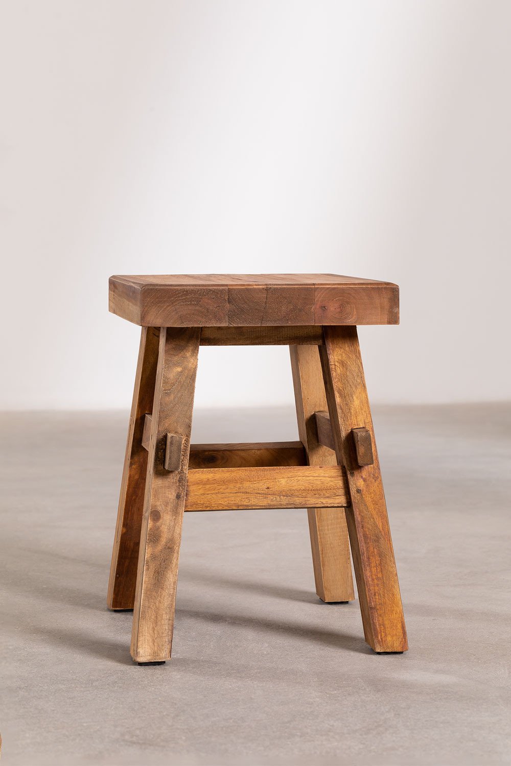 Low Recycled Wooden Stool Roblie, gallery image 2