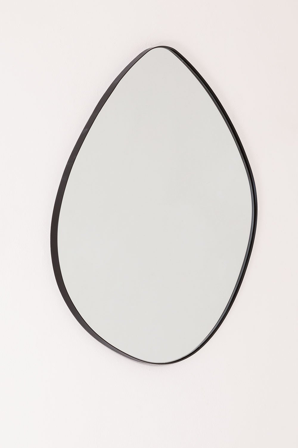 Metal wall mirror (60x67 cm) Astrid, gallery image 2