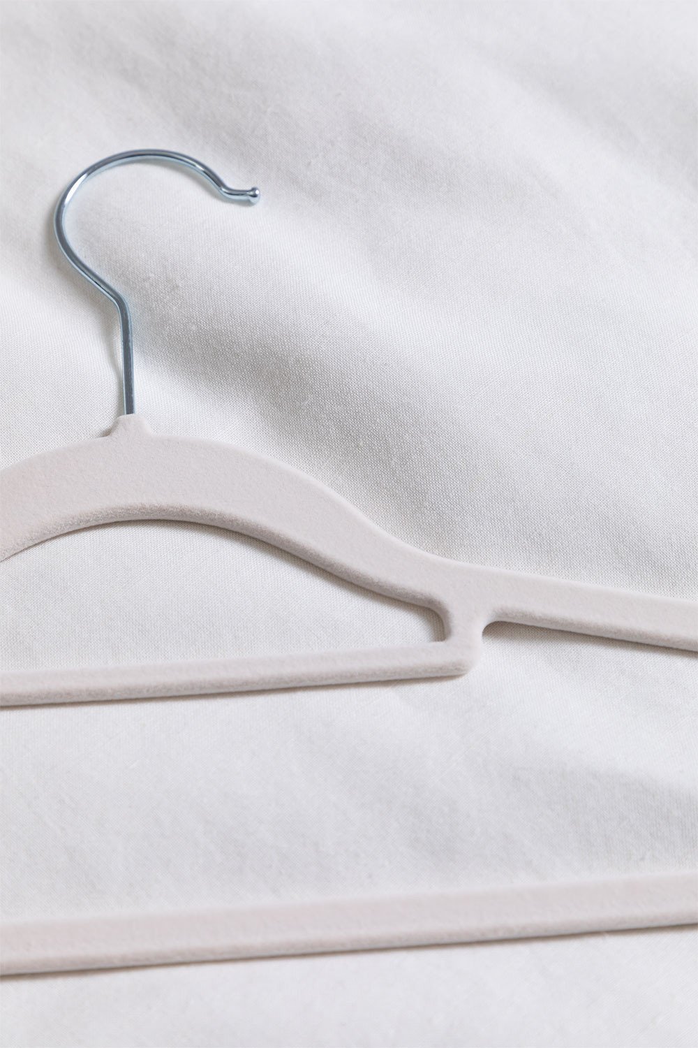 Set of 20 Clothes Hangers Palou , gallery image 4