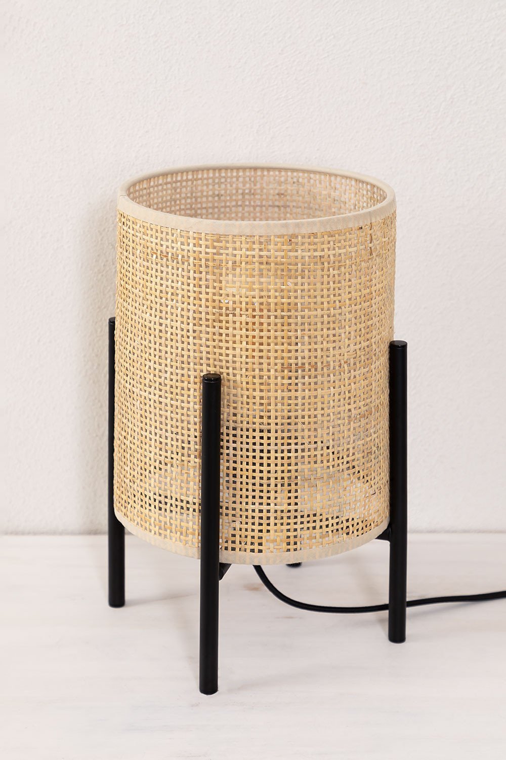 Table Lamp in Rattan Tubber, gallery image 1