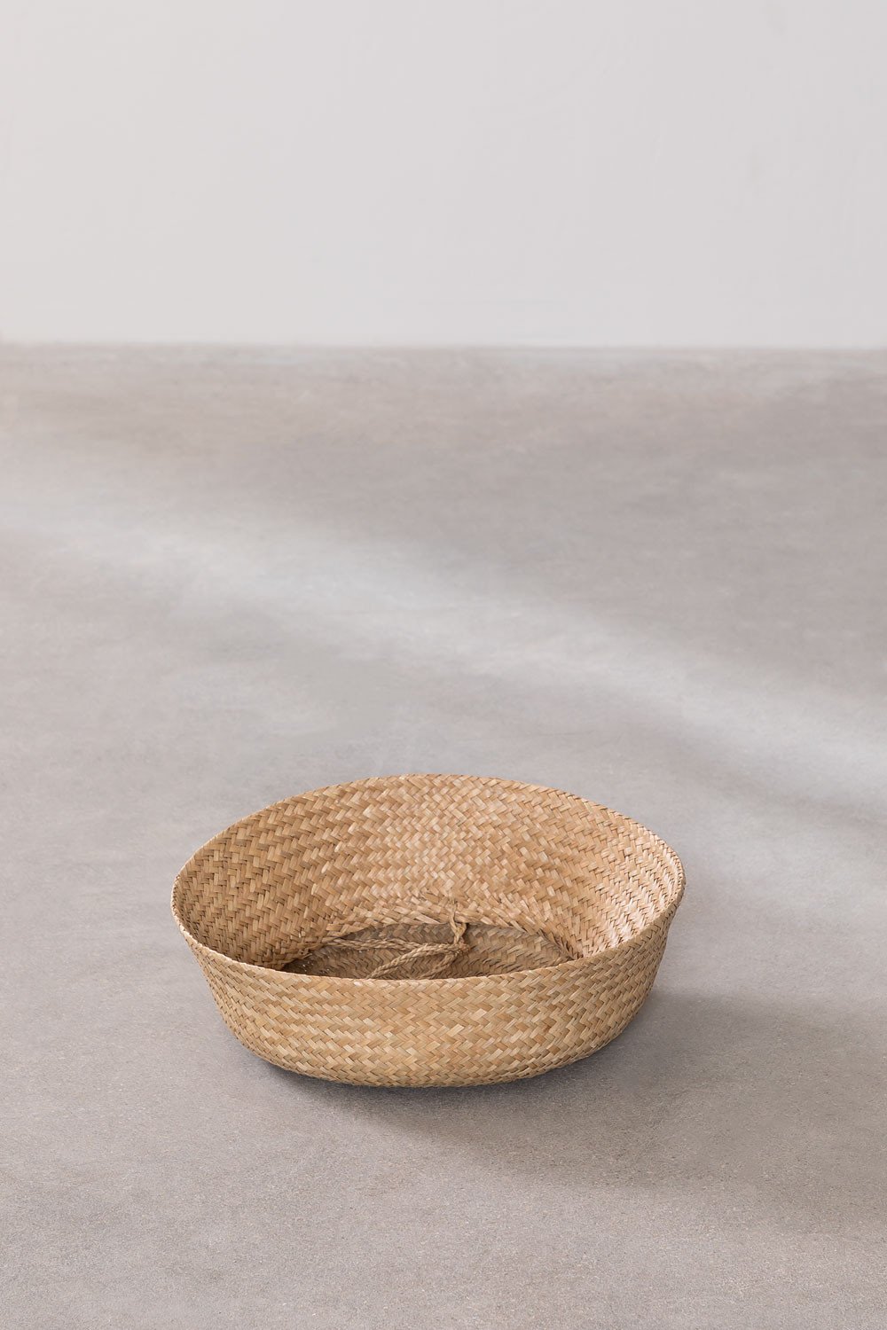 Kahs reed planter, gallery image 3