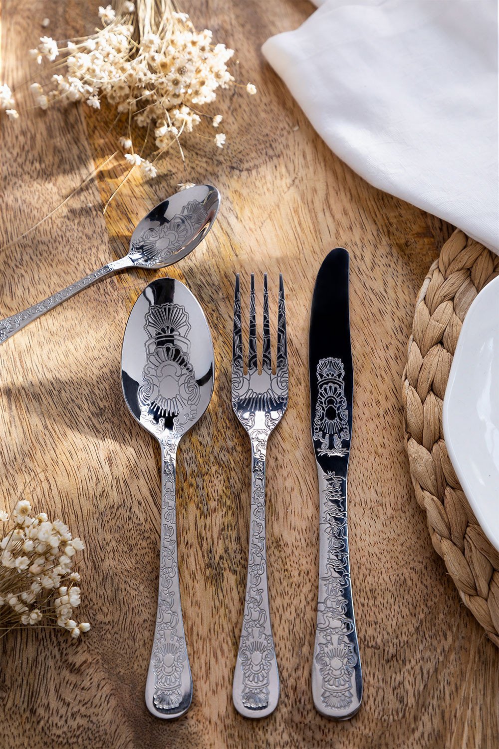 16 Piece Metallic Cutlery Beya , gallery image 1