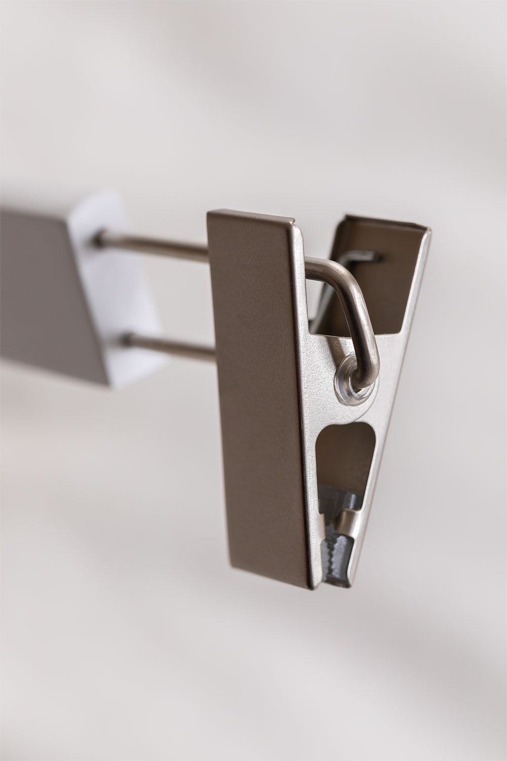 Set of 6 Hangers with Clip Rita, gallery image 4