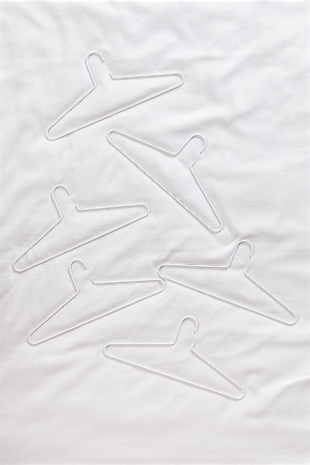 Set of 6 ultra-thin Clothes Hangers Alham , gallery image 1