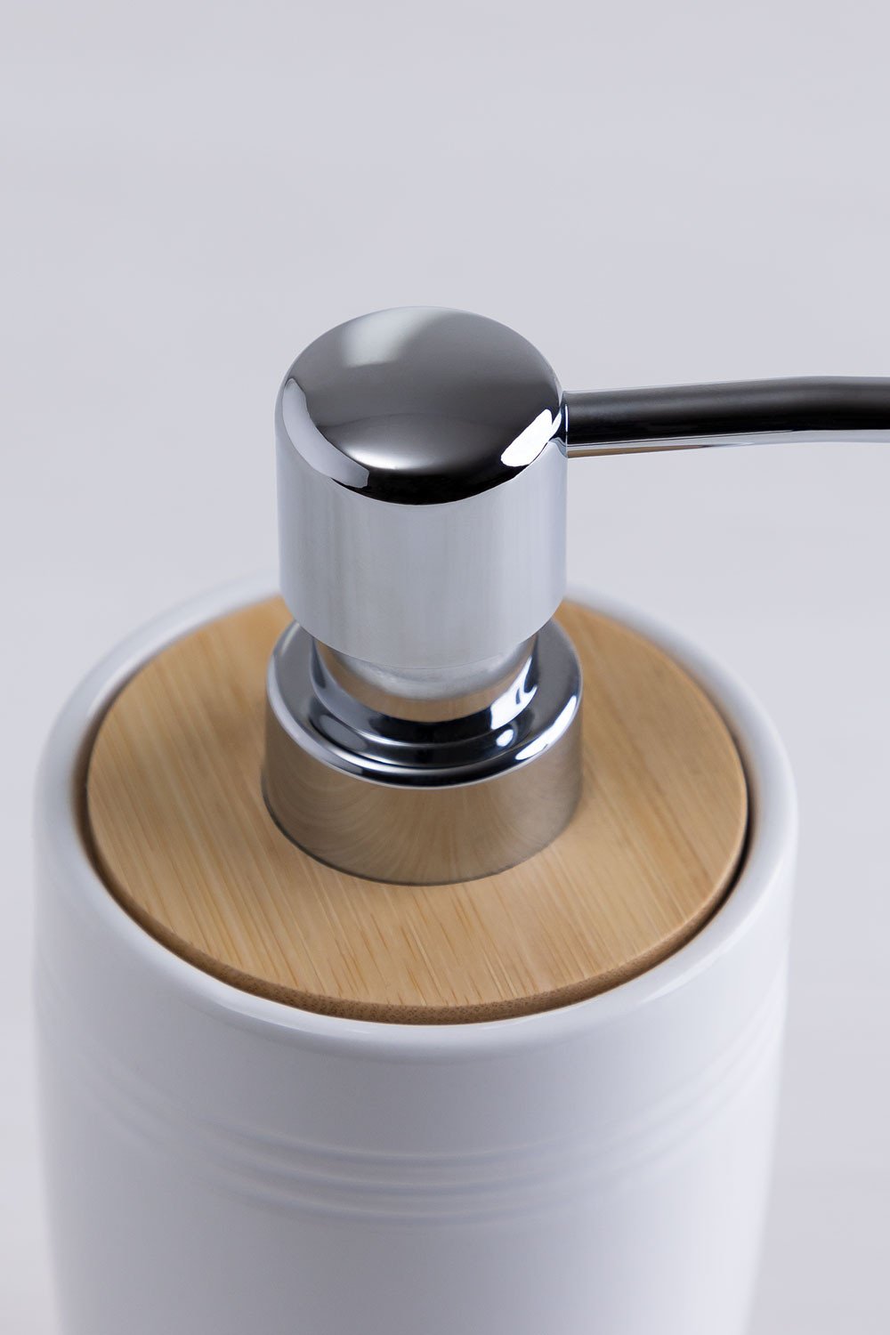 Ceramic & Bamboo Soap Dispenser Perkyn, gallery image 4