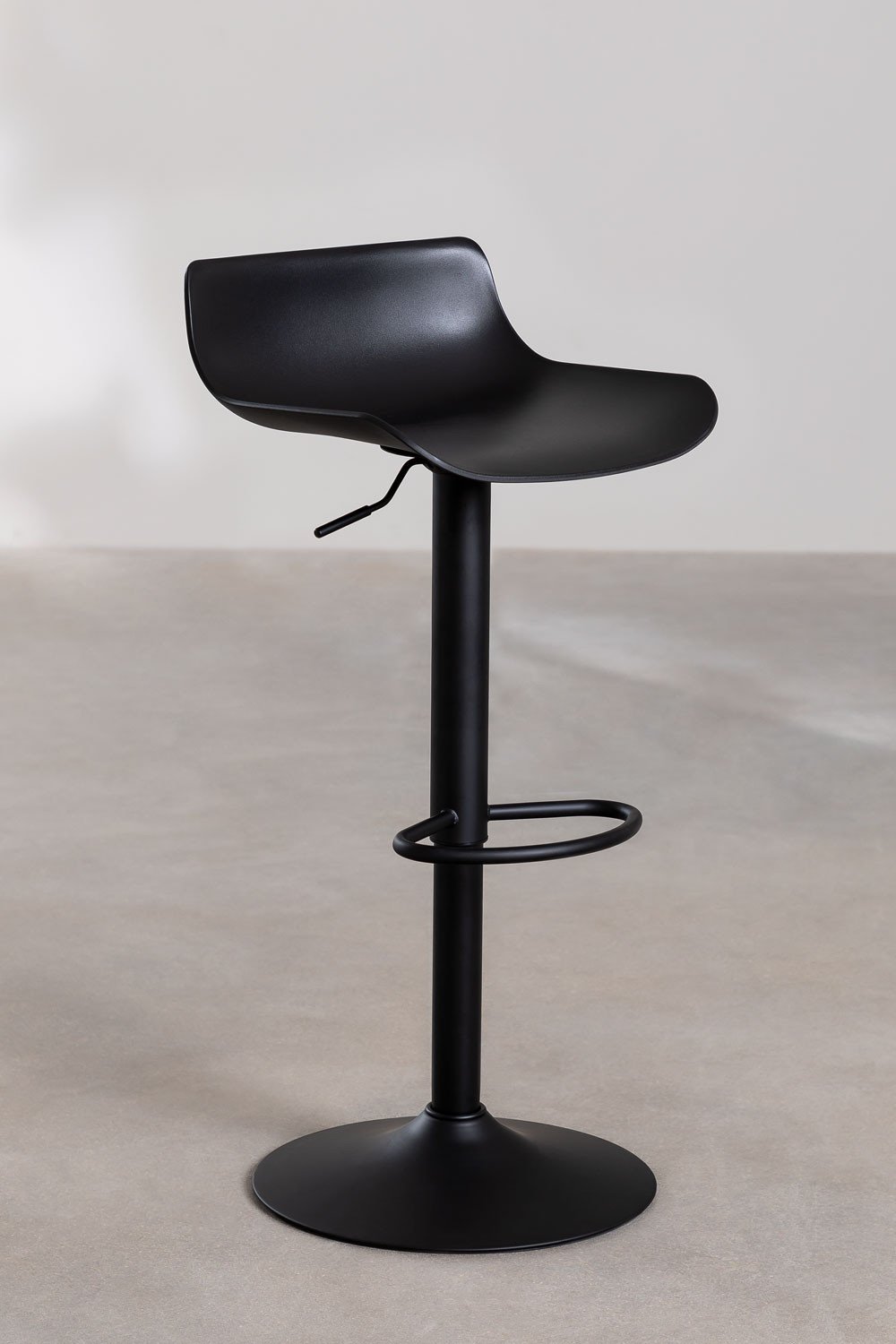 Pack of 2 Arjenn adjustable high stools, gallery image 2