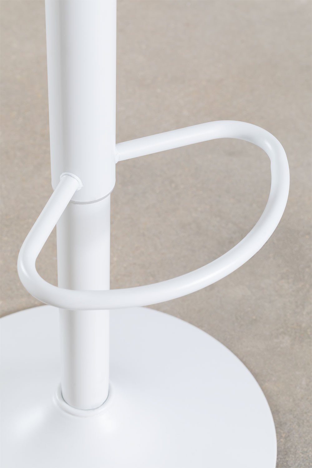 Pack of 2 Arjenn adjustable high stools, gallery image 6