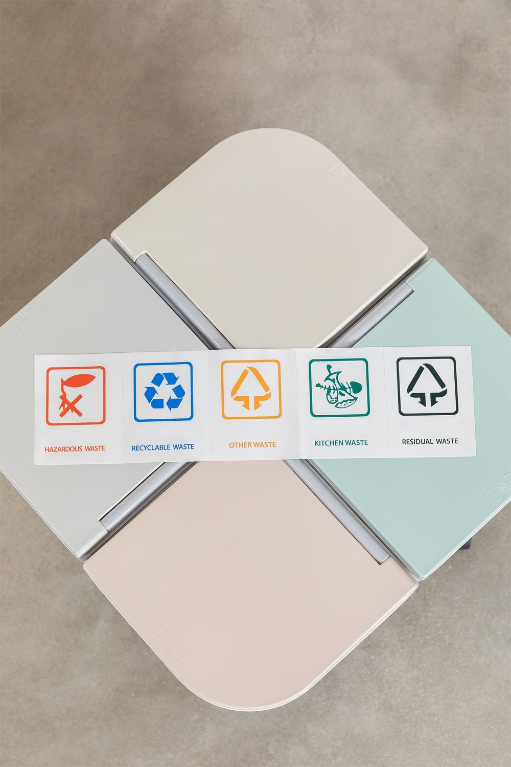 Deivin Recycling Bin, gallery image 10