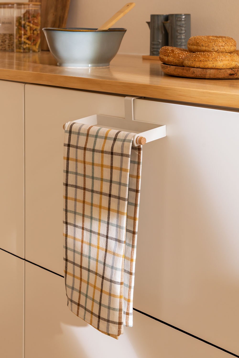 Larcey Kitchen Towel Holder, gallery image 1