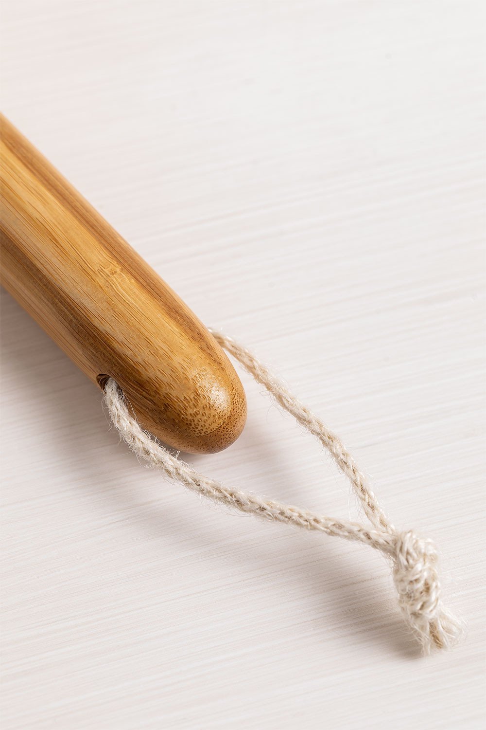 kitchen brush Saina , gallery image 6