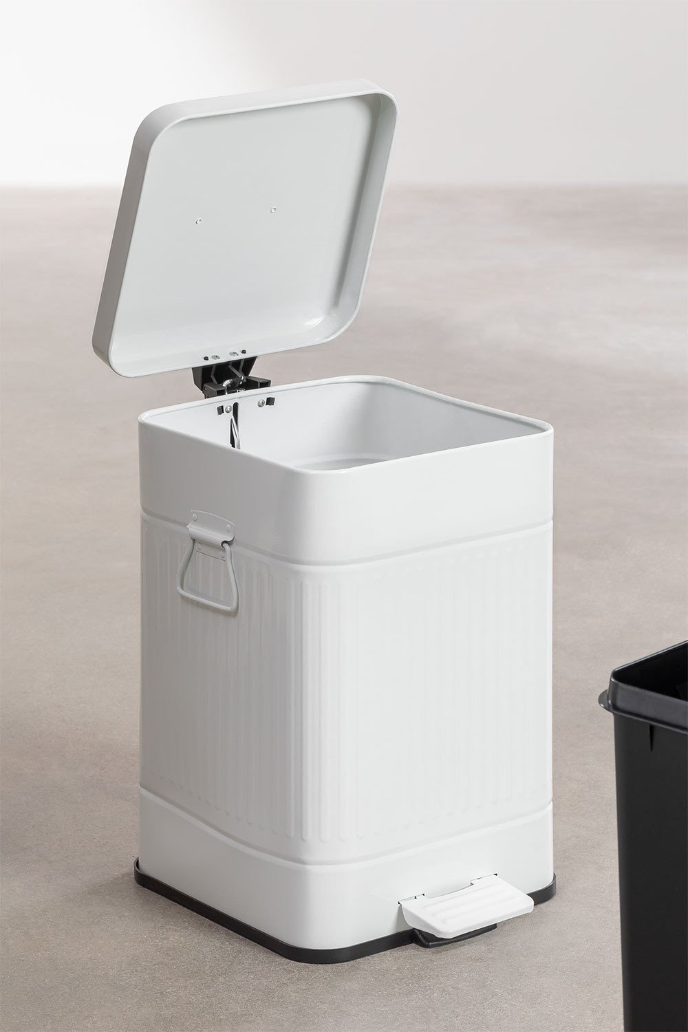 Algaida 20L Pedal Bin, gallery image 4