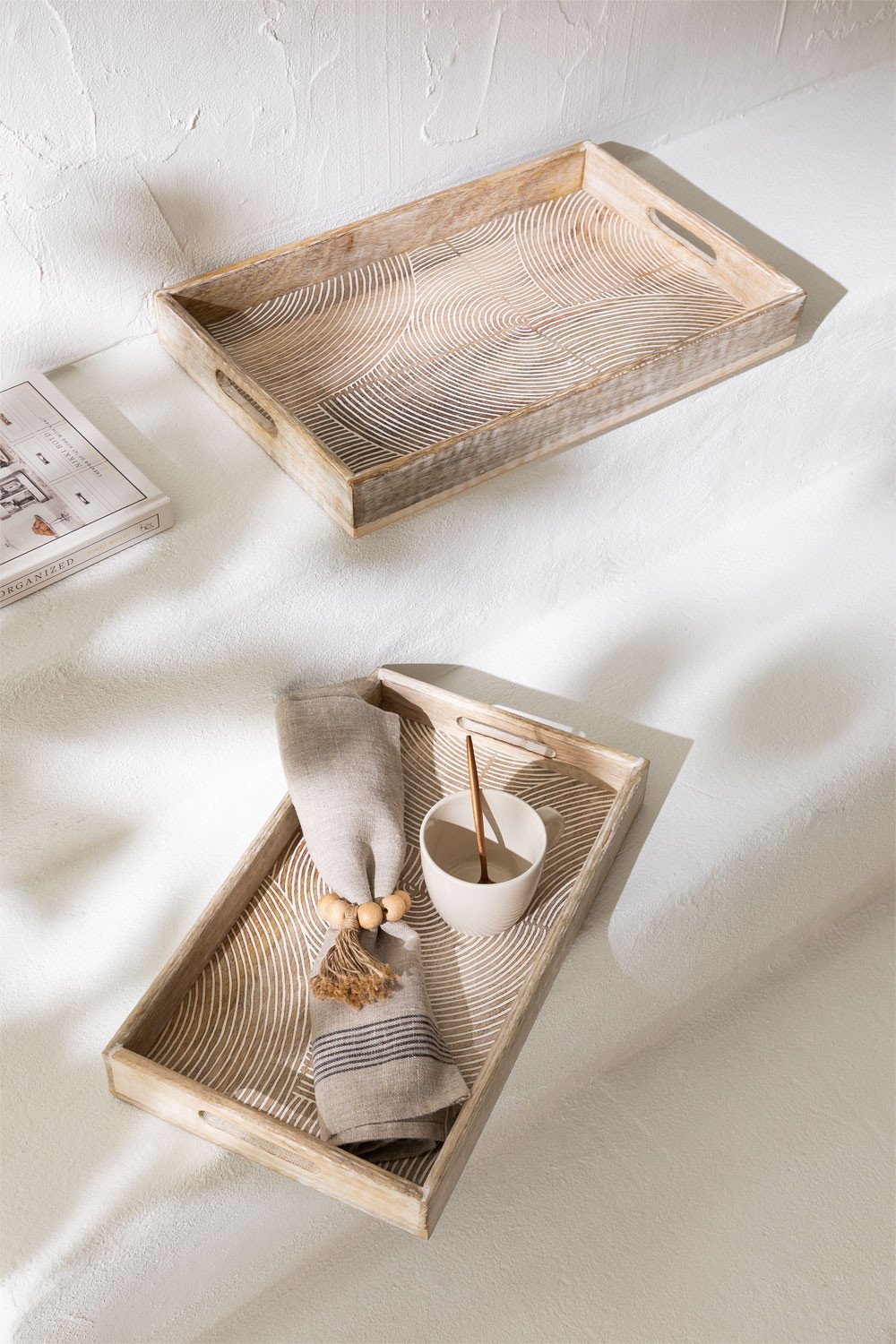 Set of 2 Mango Wood Decorative Trays Diborna, gallery image 1