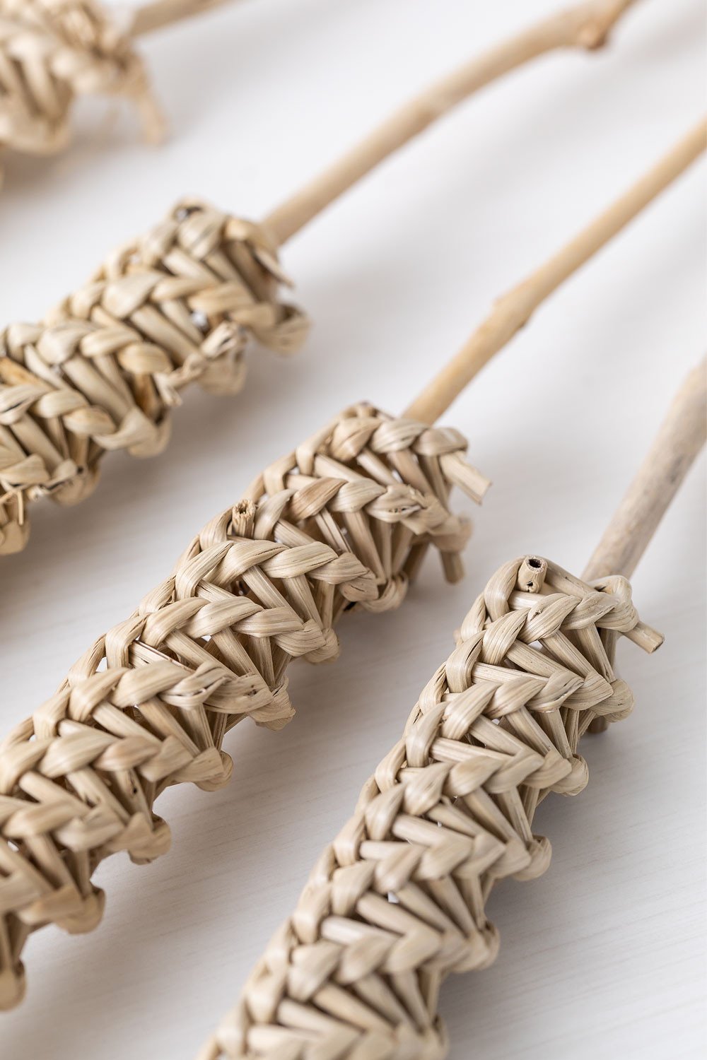 Pack of 4 Decorative Dry Branches Uswil, gallery image 4