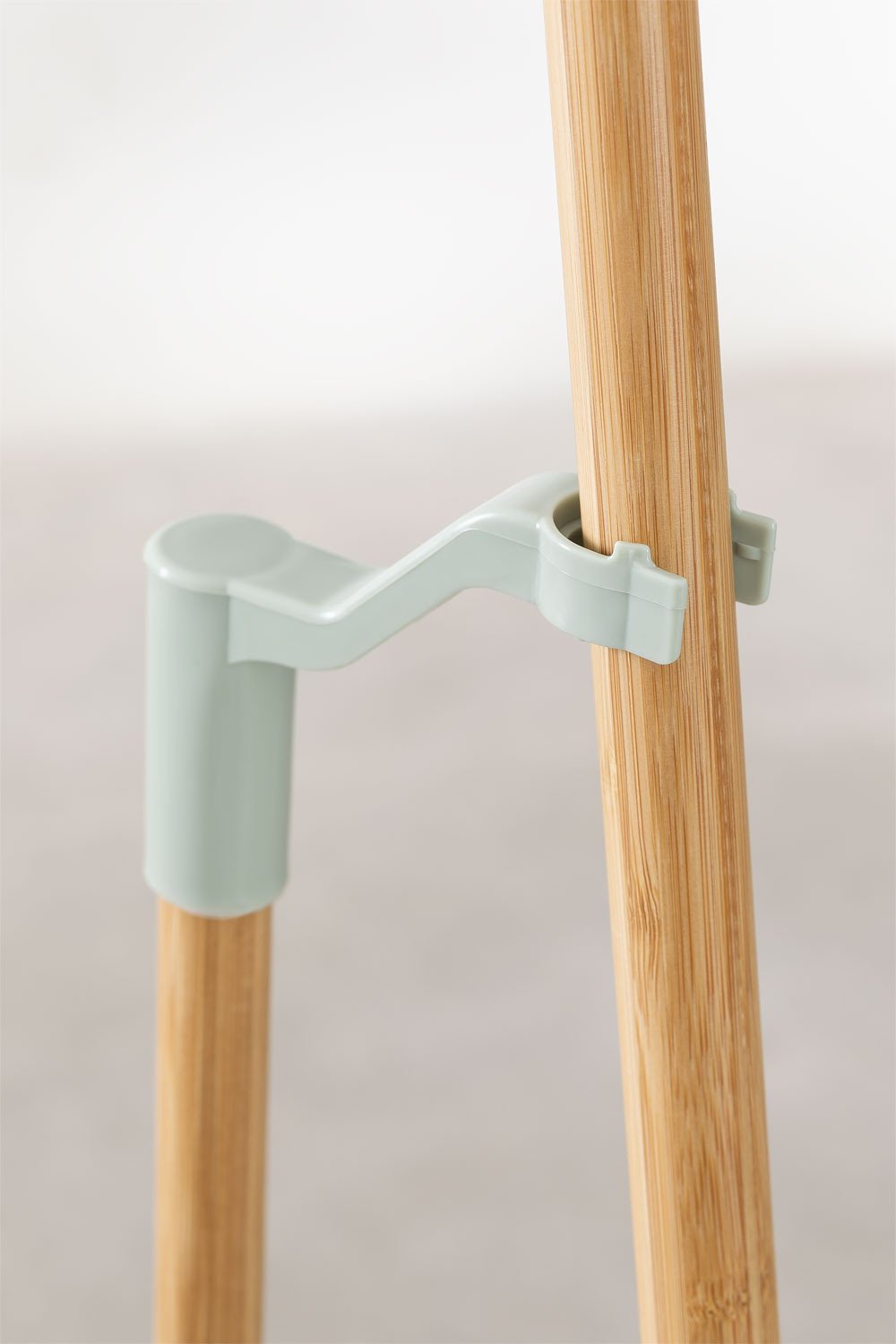 Wooden Broom & Dustpan Jalei , gallery image 6