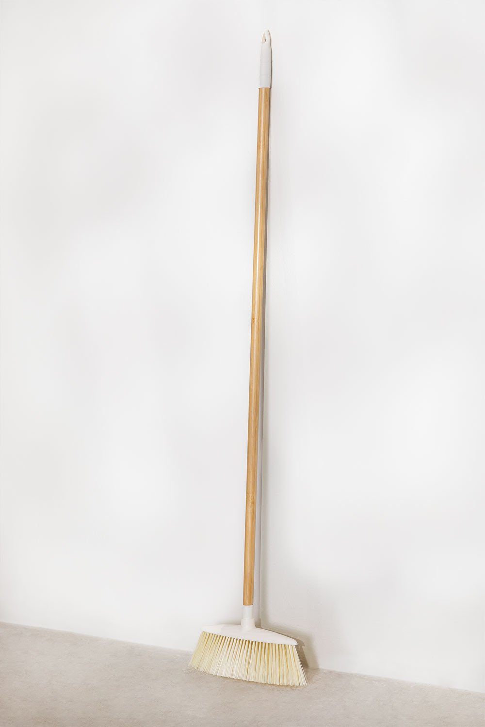 Wooden Broom & Dustpan Jalei , gallery image 4