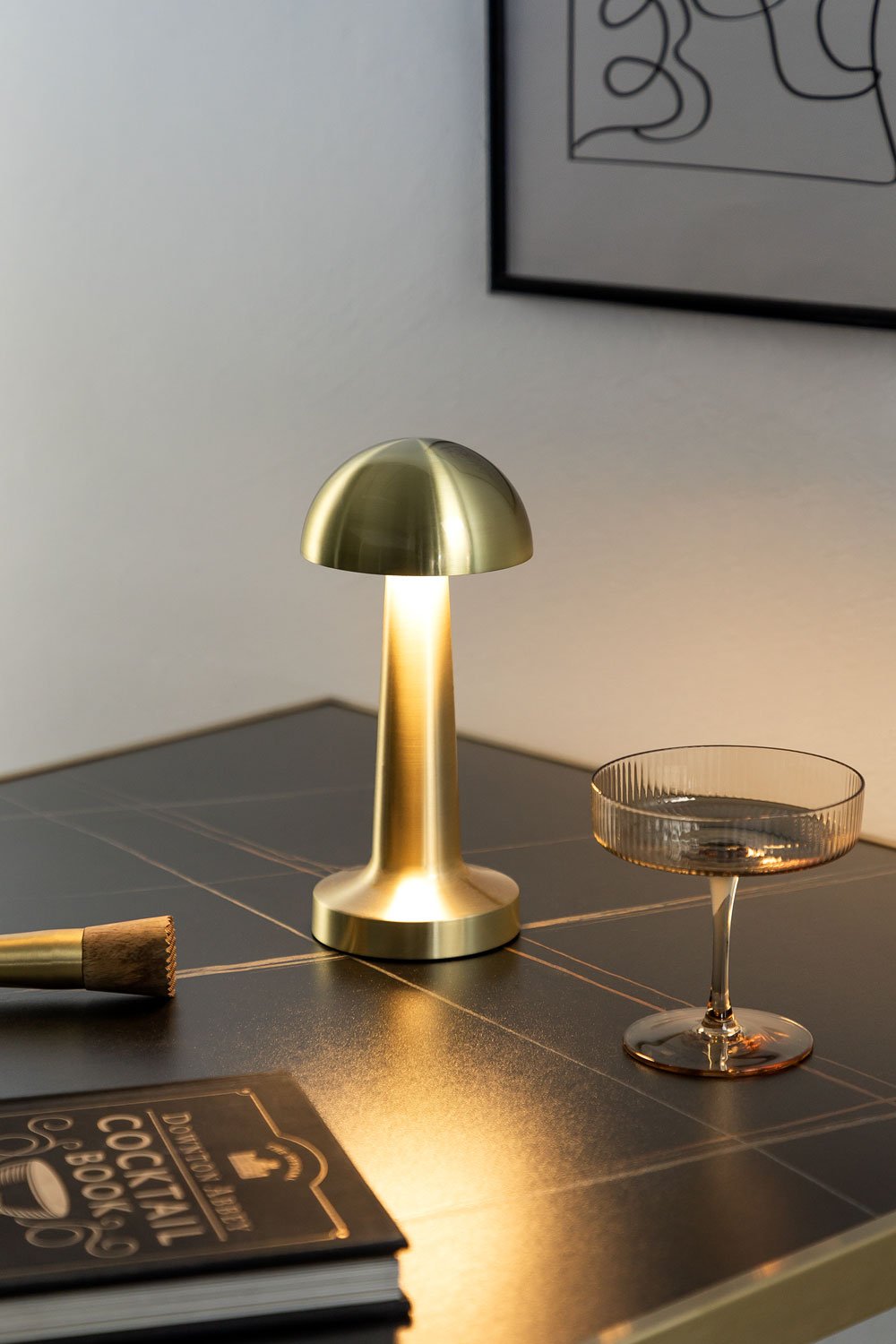 Wireless LED Table Lamp ANIMULLI, gallery image 2