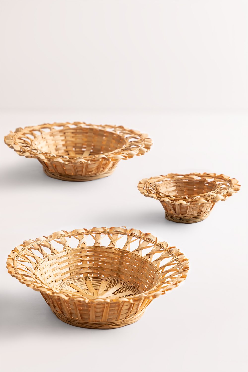 Set of 3 Bamboo Decorative Plates Rewa , gallery image 1