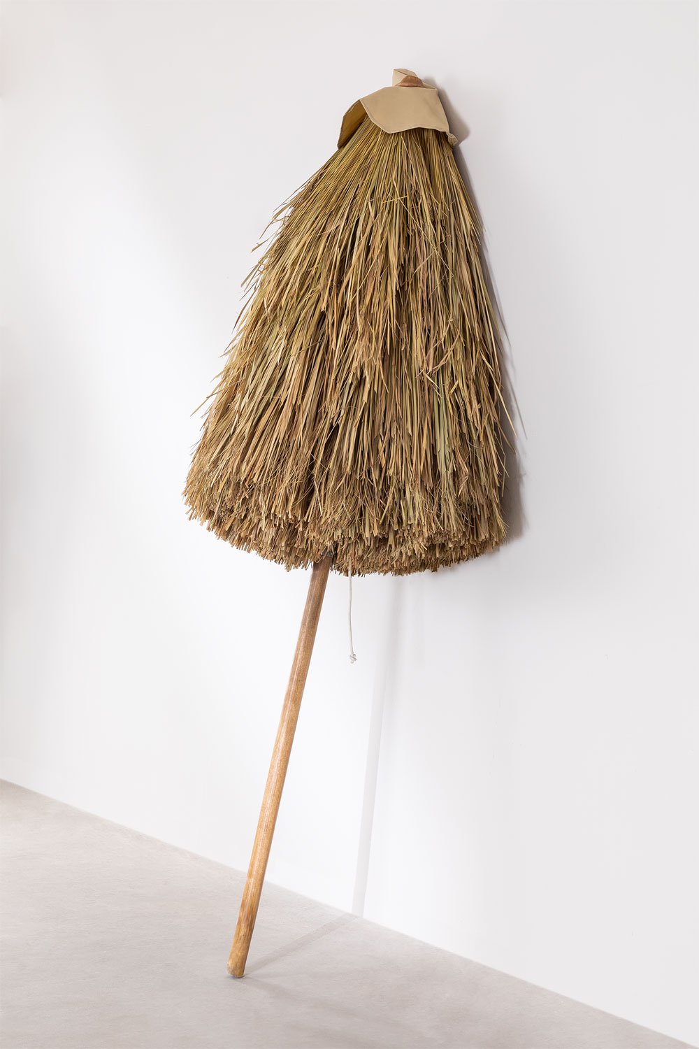 Anakena teak wood umbrella Ø250 cm, gallery image 7