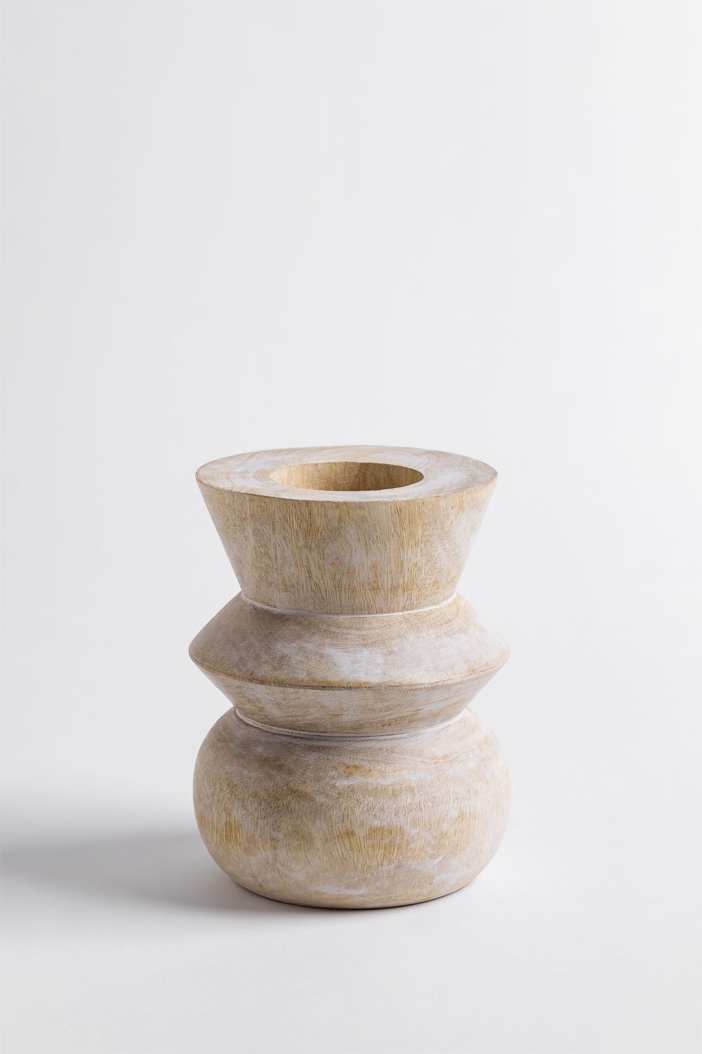 Nadur mango wood vase, gallery image 2