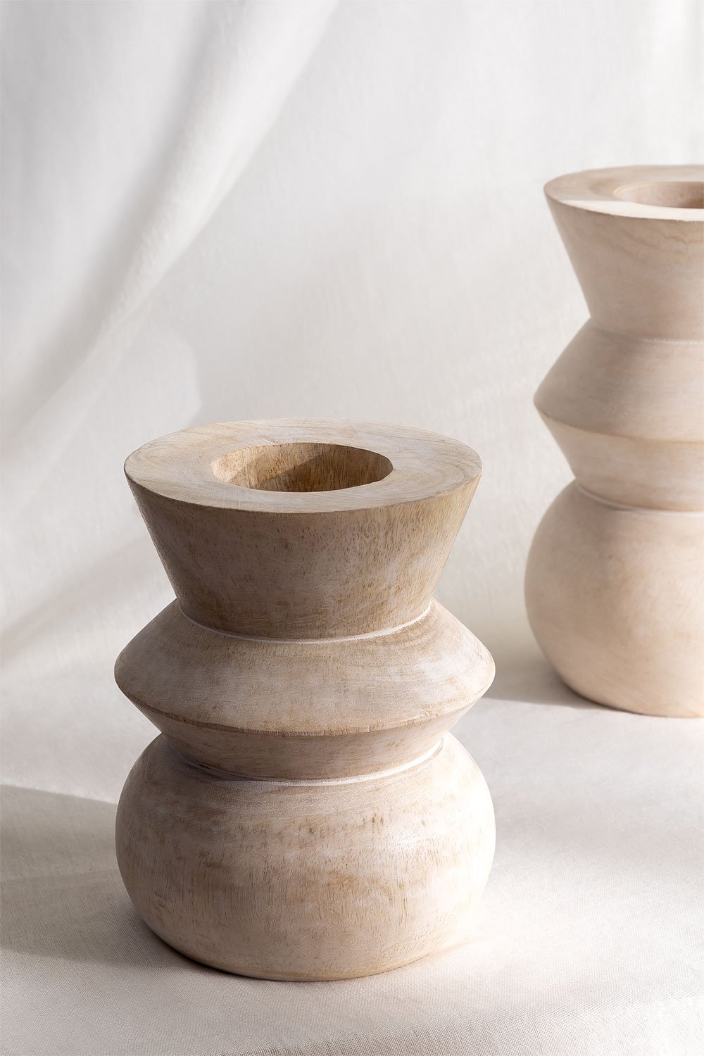 Mango Wooden Vase Nadur, gallery image 1