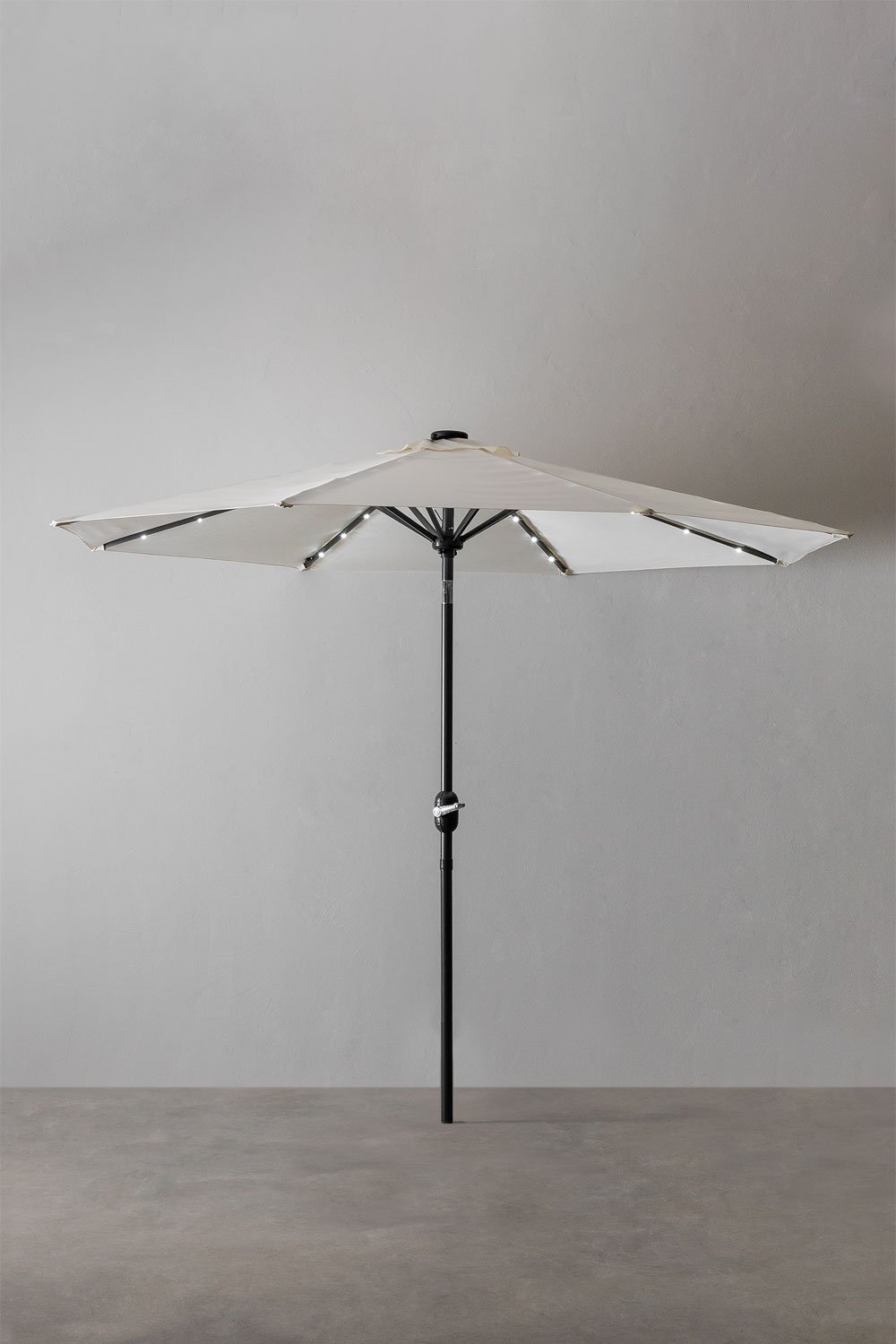 Fabric & Steel Parasol with Light Uzombras (Ø270cm), gallery image 2