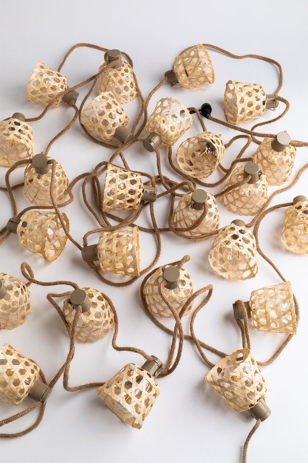 Garden garland with LED lights 15.70 m Ducrot, gallery image 3