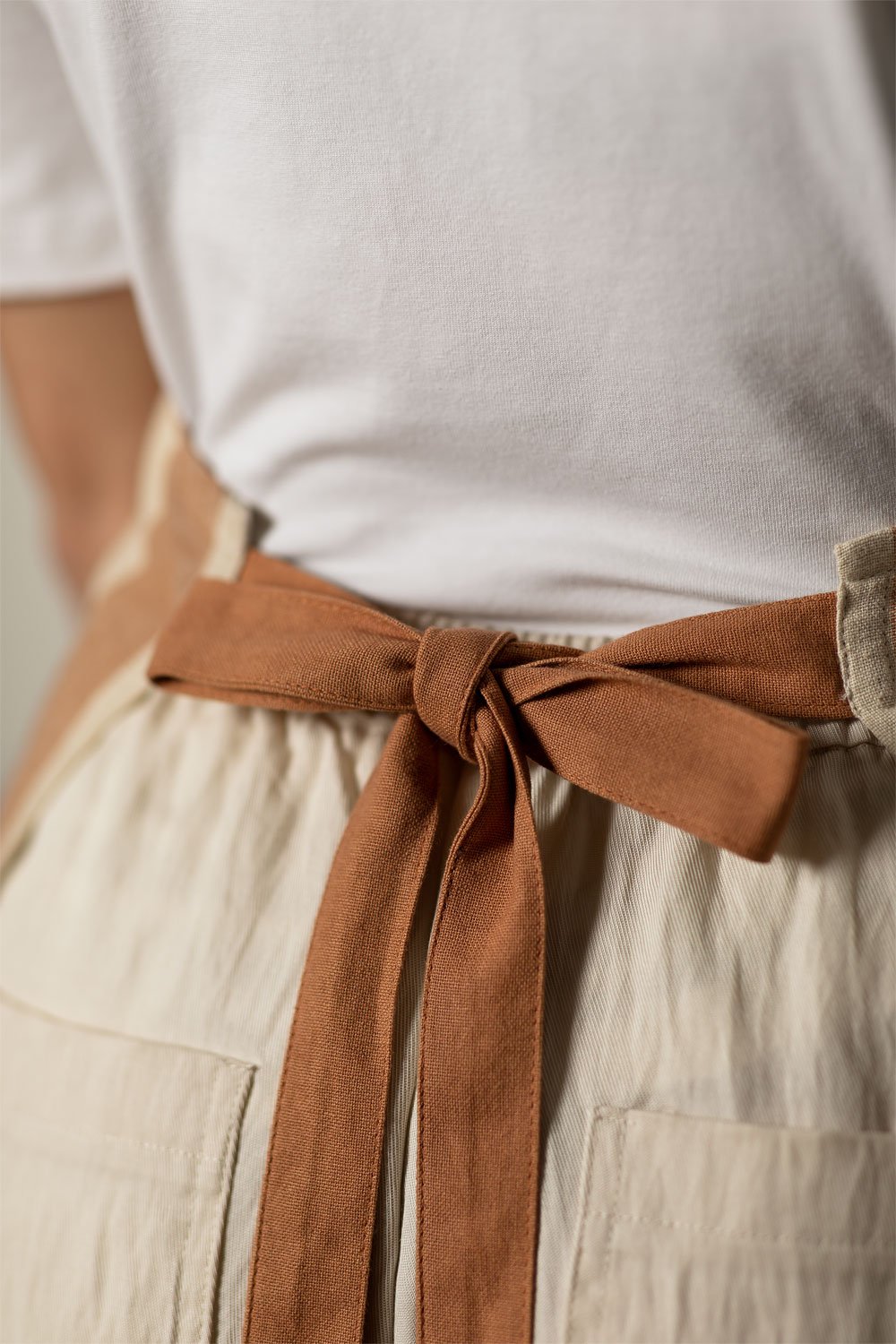 Cotton Apron Efarin , gallery image 2