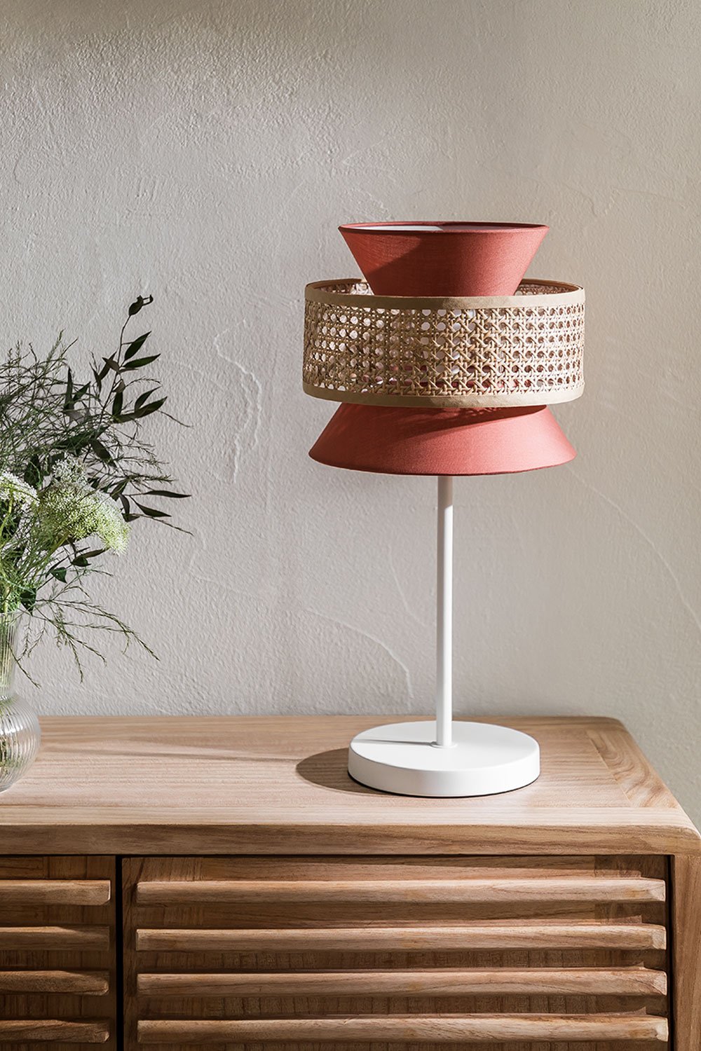 Table Lamp in Rattan Yereh, gallery image 1