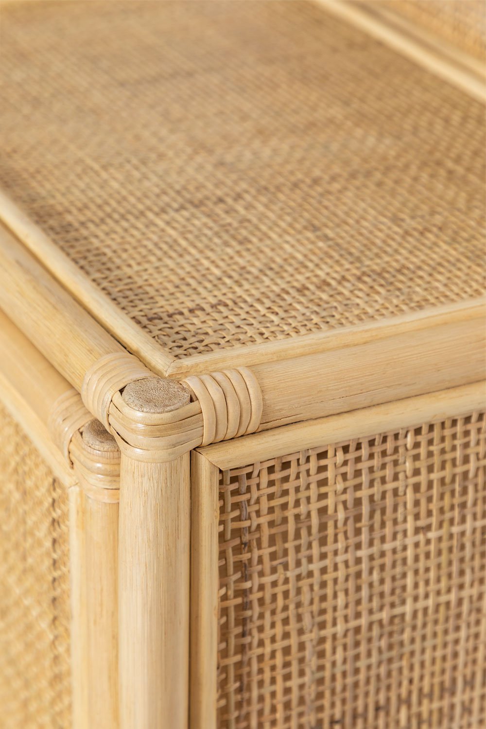 Yivisc floating rattan nightstand, gallery image 4