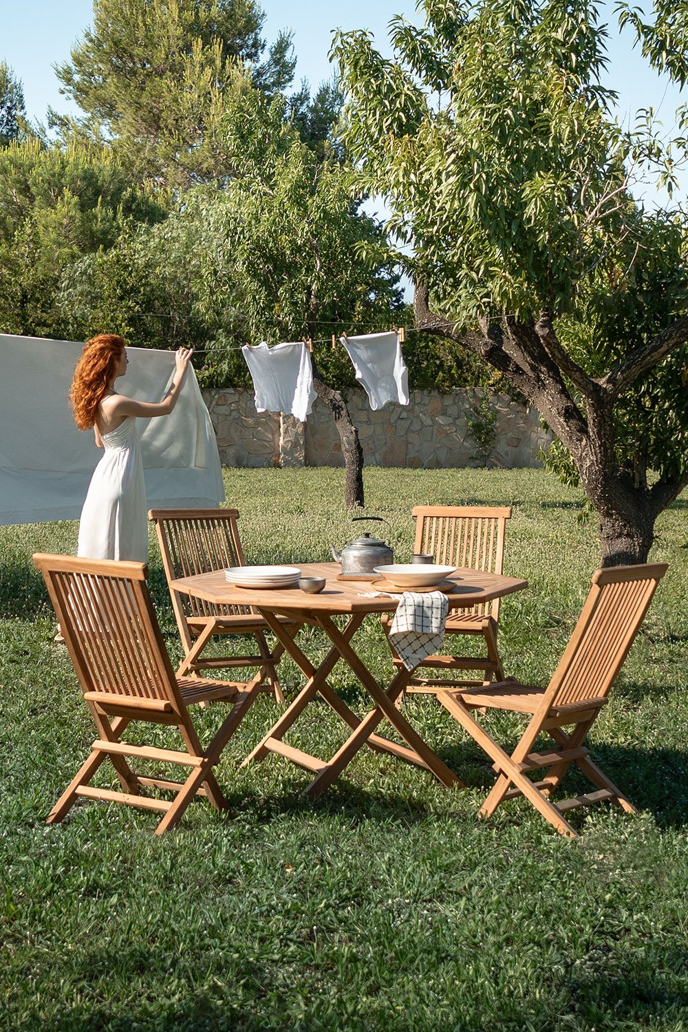 Pira Set of folding teak garden table & 4 chairs , gallery image 1