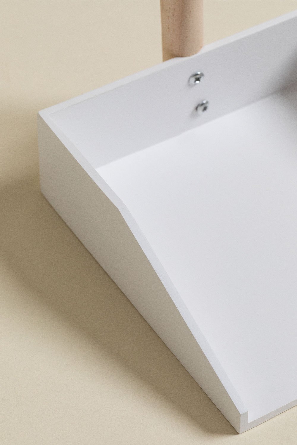 Edin Kids wooden broom and dustpan, gallery image 5