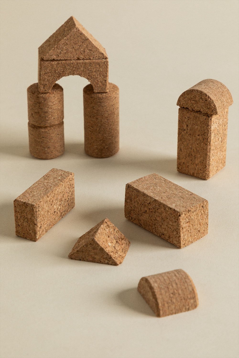 https://cdn.sklum.com/uk/wk/2455870/korki-kids-cork-stackable-blocks.jpg?cf-resize=gallery
