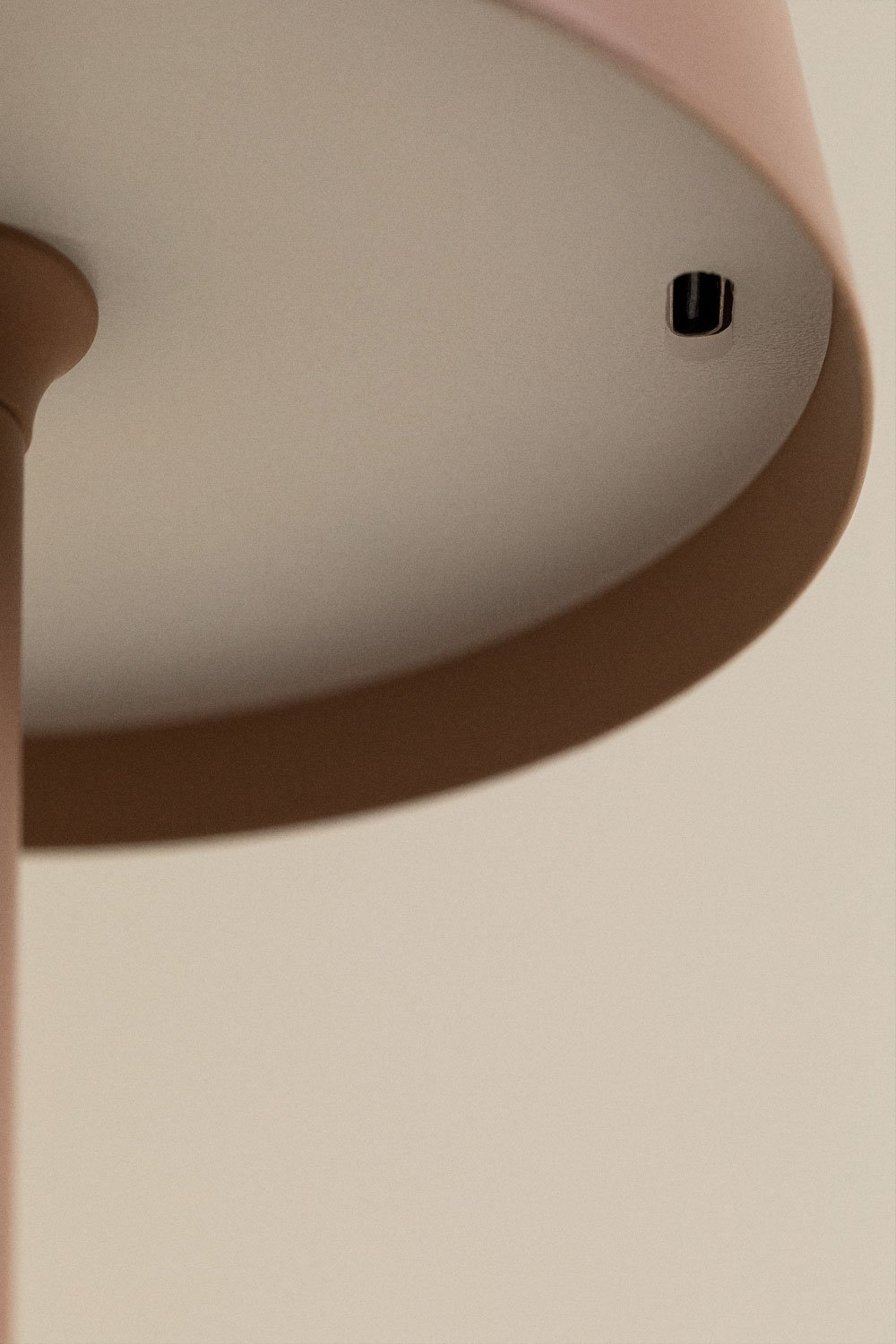 Bolvir cordless table lamp, gallery image 7