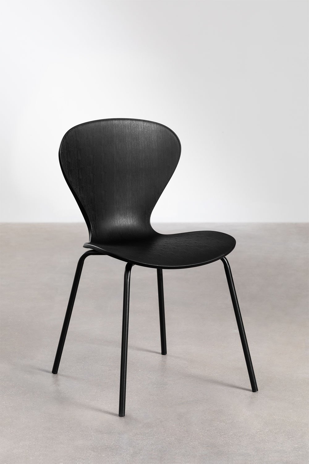 Uit pack of 4 stackable dining chairs, gallery image 1