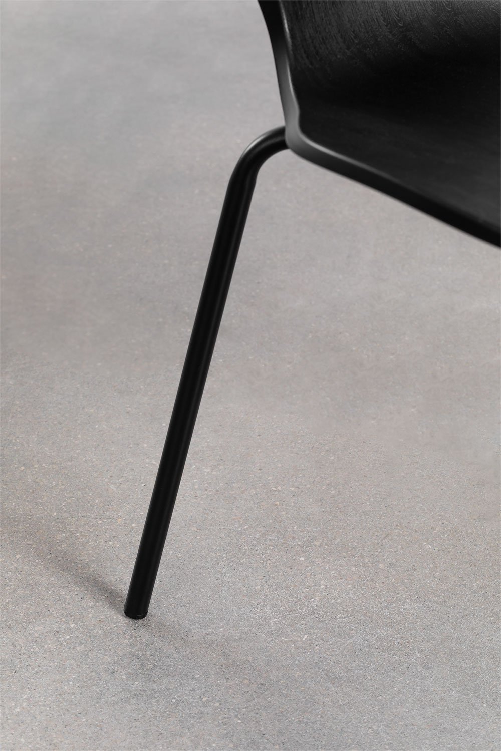 Uit pack of 4 stackable dining chairs, gallery image 5